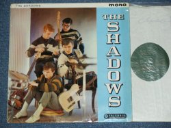 画像1: THE SHADOWS - THE SHADOWS ( Ex++,VG+++/Ex++ ) / 1961 UK ORIGINAL "Green With  Gold text " Label MONO LP 