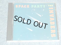 画像1: THE INVADERS - SPACE PARTY / 1996 SWEDEN ORIGINAL Used  CD 