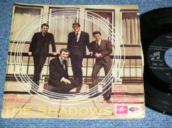 画像1: The SHADOWS - THE MIRACLE ( VG+++/Ex  ) / 1965 ITALY ITALIA ORIGINAL Used 7" Single With PICTURE SLEEVE 