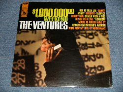 画像1: THE VENTURES - $1,000,000.00 WEEKEND  (SEALED Cutout) / 1968 US AMERICA ORIGINAL STEREO "BRAND NEW SEALED" LP