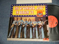 画像1: The SPOTNICKS - LIVE IN BERLIN '74 (Ex++/MINT-) / 1974. WEST-GERMANY GERMAN ORIGINAL Used LP