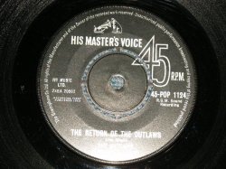 画像1: THE OUTLAWS - A)THE RETURN OF THE OUTLAWS  B)TEXAN SPIRITUAL(Ex+++/Ex+++) / 1963 UK ENGLAND ORIGINAL Used 7" Single 