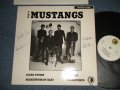The MUSTANGS - MAXI-EP 45 RPM (With AUTO GRAPHED SIGNED 直筆サイン入り) (Ex+++/MINT)  / 1986 FINLAND ORIGINAL Used 12" EP