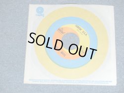 画像1: THE BEACH BOYS - A) SURFIN' U.S.A. (BRIAN WILSON Credit Label)   B)SHUT DOWN (MINT-/MINT-) / 1963 US AMERICA ORIGINAL Used 7" SINGLE