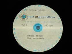 画像1: THE VENTURES  - SUNNY RIVER ( DIFFERENT MIX on ALBUM VERSION ) / US ORIGINAL TEST PRESS : ACETATE  10" Single 