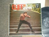 画像: CLIFF RICHARD - IN JAPAN / 1970's UK  WHITE "Columbia" 2 EMI Label MONO Used  LP 