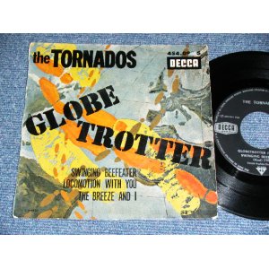画像: THE TORNADOS - GLOBE TROTTER (EP : Ex++,Ex/Ex ) / 1963 FRANCE FRENCH  Original Used 7" EP With PICTURE SLEEVE 