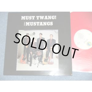 画像: The MUSTANGS - MUST TWANGS (MINT-/MINT- )  / 198 FINLAND ORIGINAL "RED WAX Vinyl"  Used LP 