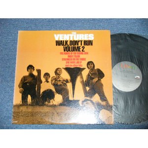 画像: THE VENTURES - WALK DON'T RUN VOL.2 ( Ex++/Ex+++  / 1982 US AMERICA REISSUE "10 TRACKS Version"  Used   LP 