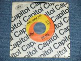 画像: DICK DALE and His DEL-TONES -  SECRET SURFIN' SPOT : SURFIN' AND SWINGIN'  ( SURF VOCAL : GARY USHER Works )  ( Ex++/Ex++ ) / 1963 US AMERICA ORIGINAL Used 7" Single