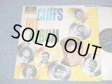 画像: CLIFF RICHARD with THE SHADOWS & THE DRIFTERS - CLIFF'S HIT ALBUM ( Ex+++,Ex/Ex+++ ) / 1963  UK ORIGINAL 1st Press "BLUE Columbia Label" Used  MONO LP 