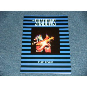 画像: THE SHADOWS - THE TOUR (1983) Tour Books  / 1983 UK ENGLAND  ORIGINAL Used TUR BOOK 