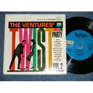 画像: THE VENTURES - TWIST PARTY VOL.2 ( Ex+/Ex+ Tape Seam) / 1962 US AMEWRICA ORIGINAL "BLUE with BLACK Print Label"  Used EP + PICTURE SLEEVE 