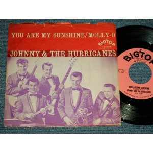 画像: JOHNNY AND THE HURRICANES - A)YOU ARE MY SUNSHINE  B)MOLLY-O (With Picture Sleev)  (VG+++/MINT-) / 1960 US AMERICA  Used 7" Single 