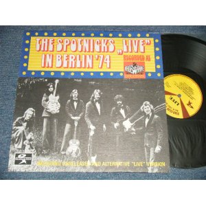 画像: The SPOTNICKS -  LIVE IN BERLIN '74 (MINT-/MINT) / 1988 SWEDEN REISSUE Used LP