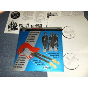 画像: V.A. Various - RAUTALANKAMUSISTOIA 1961-63 (Ex+++/MINT-)  / 1989? FINLAND ORIGINAL 2nd Issued "SILVER GRAY JACKET & LABEL" Used 2-LP 