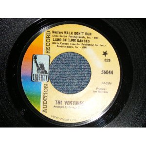 画像: THE VENTURES - A)Medley:WALK-DON'T RUN-LAND OF 1000DANCES (EARLY DESIGN TITLE CREDIT)   B)TOO YOUNG TO KNOW MY MIND (Ex+++/Ex+++) / 1968 US AMERICA ORIGINAL "AUDITION RECORD PROMO" Used 7"SINGLE