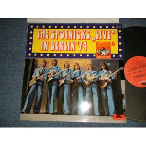 画像: The SPOTNICKS - LIVE IN BERLIN '74 (MINT-/MINT) / 1974. WEST-GERMANY GERMAN ORIGINAL Used LP