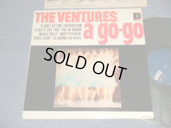 画像1: THE VENTURES - A GO-GO (Ex++/Ex+++ Looks:Ex+) / 1965 US AMERICA ORIGINAL 1st Press "DARK BLUE with SILVER Print Label" MONO Used LP 