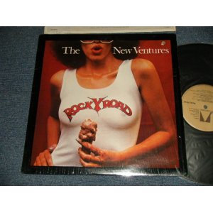 画像: THE NEW VENTURES - ROCKY ROAD (with CUSTOM INNR SLEEVE)  (Ex+++/MINT- BB) / 1975 US AMERICA ORIGINAL Used LP 