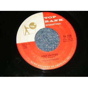 画像: THE FIREBALLS - A)FOOT-PATTER  B)KISSIN' (Ex++/Ex++) / 1960 US AMERICA ORIGINAL Used 7" 45 rpm Single 