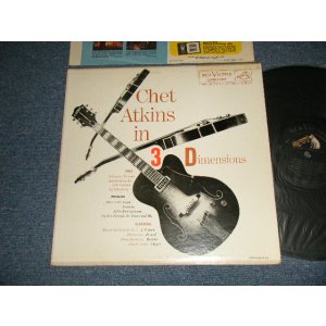 画像: CHET ATKINS - IN 3 DIMENSIONS (Ex+/Ex++ TAPE SEAM) / 1956 US AMERICA ORIGINAL MONO Used LP