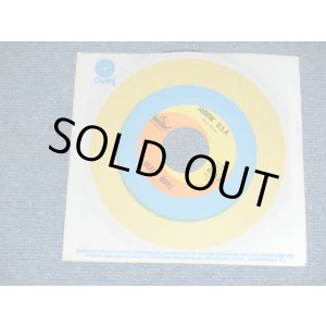 画像: THE BEACH BOYS - A) SURFIN' U.S.A. (BRIAN WILSON Credit Label)   B)SHUT DOWN (MINT-/MINT-) / 1963 US AMERICA ORIGINAL Used 7" SINGLE