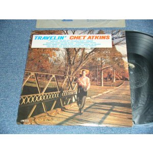 画像: CHET ATKINS - TRAVELIN' (Ex++/Ex+++) / 1963 US AMERICA ORIGINAL "BLACK Label" MONO Used LP 