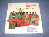 画像:  VA ( CRYSTALS+RONETTES+DARLEN LOVE+More ) - A CHRISTMAS GIFT FOR YOU ( Ex++ / Ex+++ )  /1964  US Original 2nd Press Label YELLOW LABEL MONO LP  