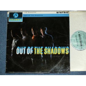 画像: THE SHADOWS - OUT OF THE SHADOWS ( VG+++/Ex+++ ) / 1962 UK ENGLAND ORIGINAL 1st Press "LIGHT BLUE Label" STEREO Used  LP 