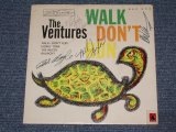 画像: THE VENTURES - WALK-DON'T RUN   With AUTO GRAPHED SIGNED  / 1960 US ORIGINAL 7"EP + PICTURE SLEEVE
