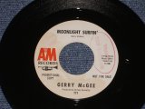 画像: GERRY McGEE ( Of THE VENTURES' LEAD GUITARIST ) - MOONLIGHT SURFAIN' ( Ex++/Ex++ )　/ 1965 US ORIGINAL White Label PROMO 7"45's Single