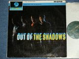 画像: THE SHADOWS - OUT OF THE SHADOWS ( Ex/Ex++ ) / 1962 UK ORIGINAL "Green With  Gold text " Label MONO LP 