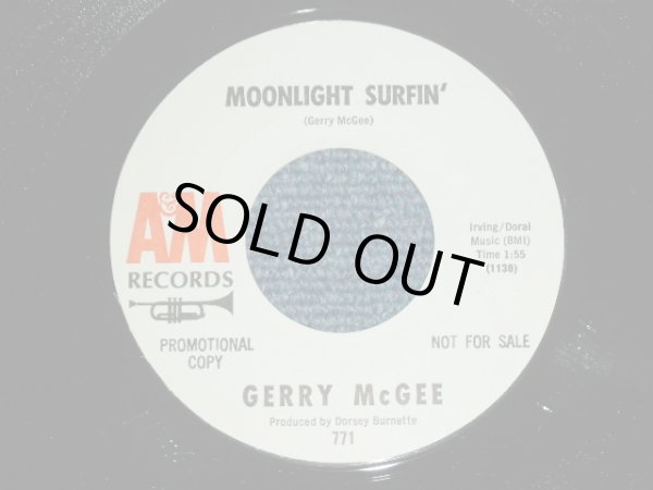 画像1: GERRY McGEE ( Of THE VENTURES' LEAD GUITARIST ) - MOONLIGHT SURFAIN' ( MINT-/MINT- )　/ 1965 US ORIGINAL White Label PROMO 7"45's Single