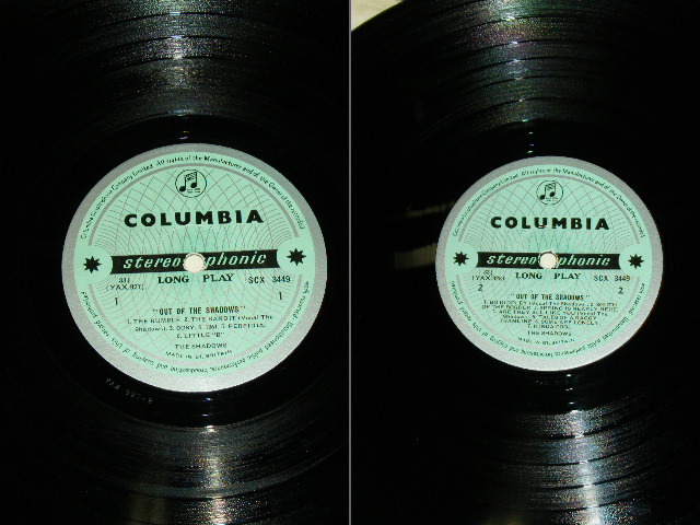 画像: THE SHADOWS - OUT OF THE SHADOWS ( VG+++/Ex+++ ) / 1962 UK ORIGINAL "Green With  Gold text " Label STEREO Used  LP 