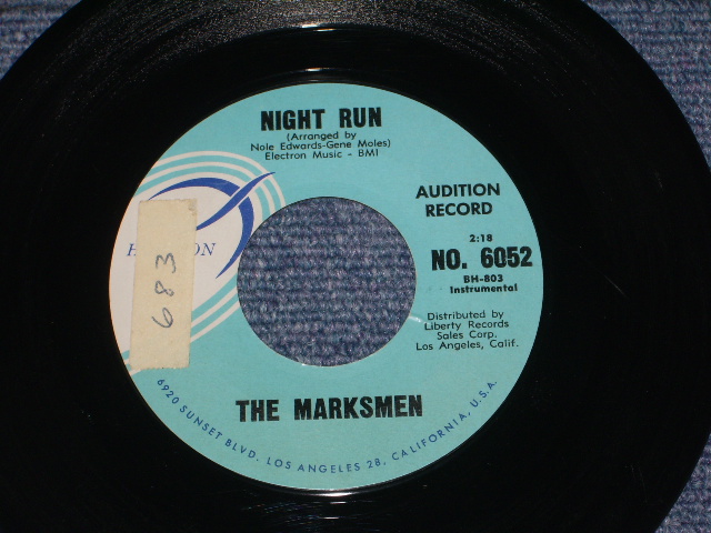 画像1: THE MARKSMEN ( NOKIE EDWARDS & DON WILSON? of  THE VENTURES ) - NIGHT RUN ( BLACK PRINTING / Matrix # BH-803 (1)▲39951 /BH-804 (1)▲39951-X ) / 1960 US ORIGINAL PROMO 7"45's Single
