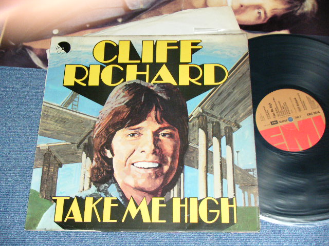 画像1: CLIFF RICHARD - TAKE ME HIGH / 1973 UK ORIGINAL Used LP With POSTER 