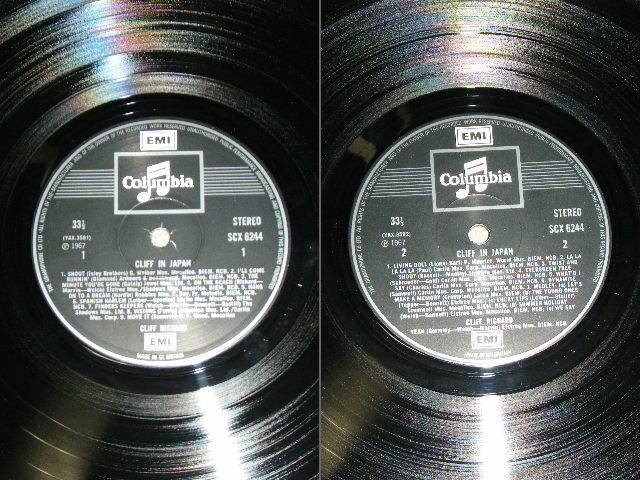 画像: CLIFF RICHARD - IN JAPAN / 1970's UK  WHITE "Columbia" 2 EMI Label MONO Used  LP 