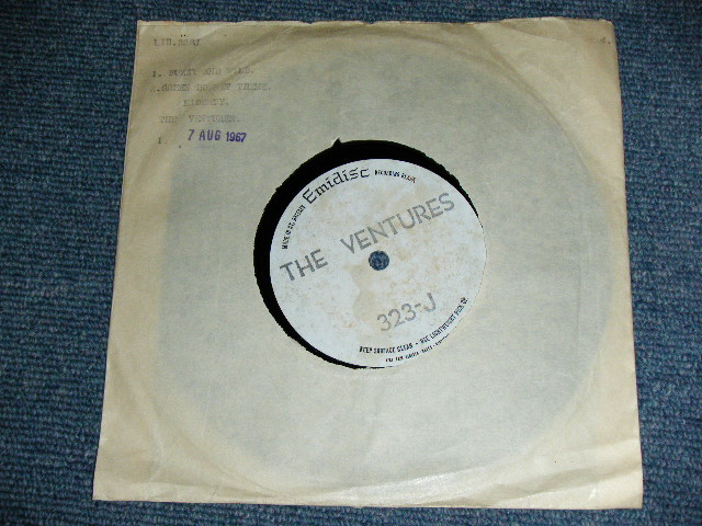 画像1: THE VENTURES  - FUZZY & WILD / GREEN HORNET THEME ( ACCETATE TEST PRESS ) / UK ORIGINAL TEST PRESS : ACCETATE  7" Single 