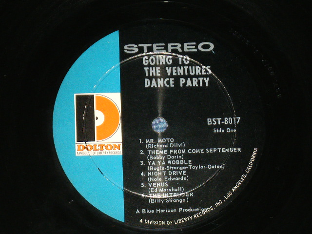 画像: THE VENTURES - GOING TO THE VENTURES PARTY ("D" Mark Label : Ex+++/MINT- ) / 1966? RELEASE VERSION US Used  LP 