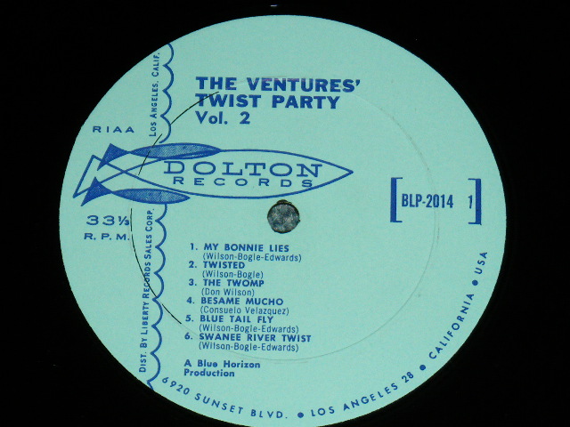 画像: THE VENTURES - DANCE WITH  THE VENTURES ( LIGHT BLUE Label : Matrix Number : A)BLP-2014-1-1C/B) BLP-2014-2-1C : Ex/Ex+++) / 1962  US  RE-PACKAGED "TWIST PARTY VOL.2" VERSION US Used  LP 