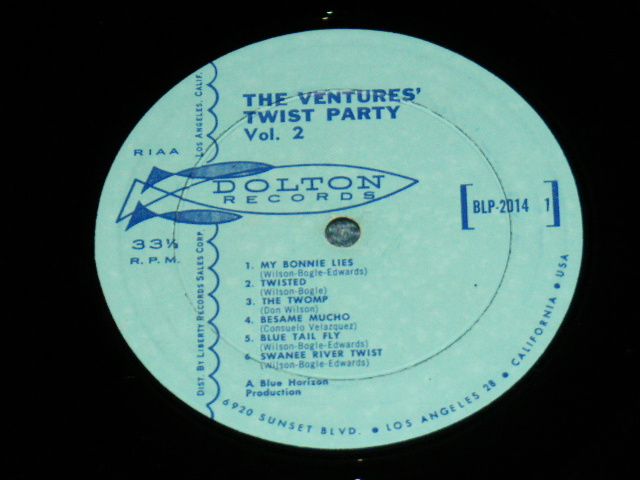 画像: THE VENTURES - DANCE WITH  THE VENTURES ( LIGHT BLUE Label : Matrix Number : A)BLP-2014-1-1B1/B) BLP-2014-2-1B : Ex-/Ex+++) / 1962  US  RE-PACKAGED "TWIST PARTY VOL.2" VERSION US Used  LP 