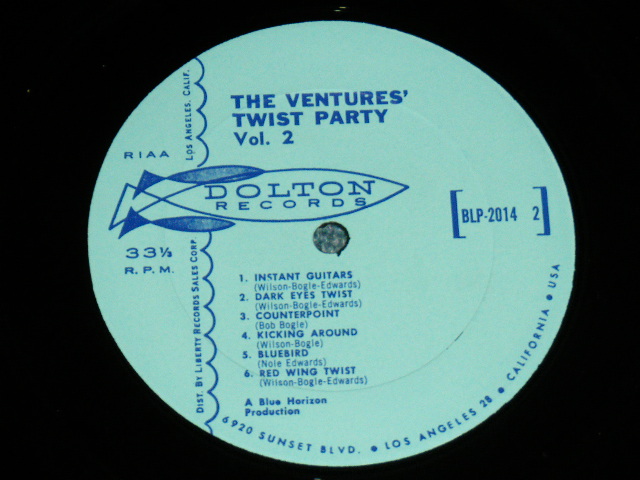 画像: THE VENTURES - DANCE WITH  THE VENTURES ( LIGHT BLUE Label : Matrix Number : A)BLP-2014-1-1C/B) BLP-2014-2-1C : Ex/Ex+++) / 1962  US  RE-PACKAGED "TWIST PARTY VOL.2" VERSION US Used  LP 