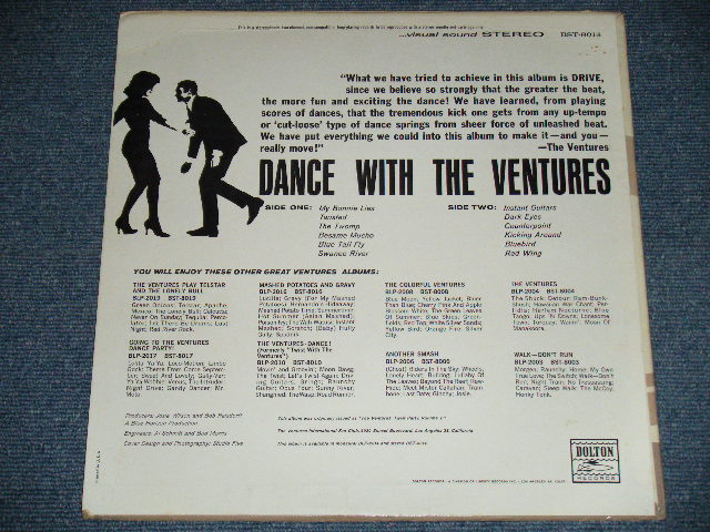 画像: THE VENTURES - DANCE WITH  THE VENTURES ( BLUE with Black Print Label : Ex++/MINT-  ) / 1966? US  RELEASE VERSION US Used  LP 