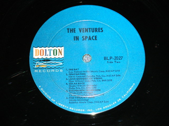 画像: THE VENTURES - IN SPACE (  DARK BLUE with BLACK  Print Label ，Ｍａｔｒｉｘン# BLP-2027-1-SIDE 1/BLP-2027-1-SIDE-2  Ex+/Ex++ ) / 1964  US ORIGINAL DARK BLUE with BLACK Print Label  MONO Used LP 