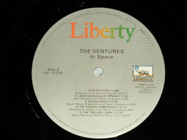 画像: THE VENTURES - IN SPACE ( Reissue 10 Tracks Version : MINT/MINT ) / 1982  US AMERICA REISSUE Used LP 