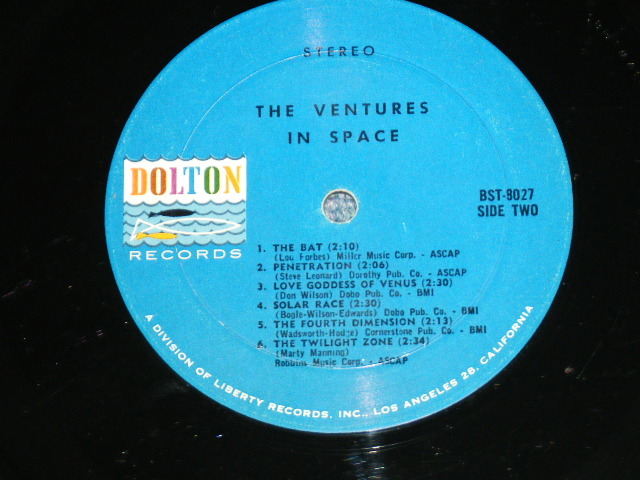 画像: THE VENTURES - IN SPACE (  BLUE with BLACK Ｐｒｉｎｔ　Ｌａｂｅｌ，Ｍａｔｒｉｘン# BST-8027-1/BST-8027-2 Ex-/Ex+ ) / 1964 US ORIGINAL Stereo LP 