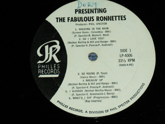 画像: RONETTES -  ...PRESENTING THE FABULOUS RONETTES (Ex+/Ex+,VG++) / 1964 US MAERICA Original 1st Press "BLUE Label" MONO uSED LP 