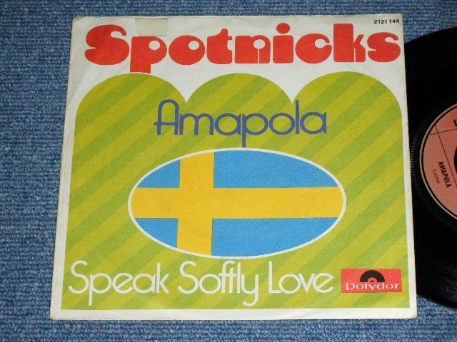 画像1: SPOTNICKS, The - AMAPOLA (Ex++/MINT-)   / 1971 WEST-GERMANY GERMAN  ORIGINAL Used 7" Single  with PICTURE SLEEVE 