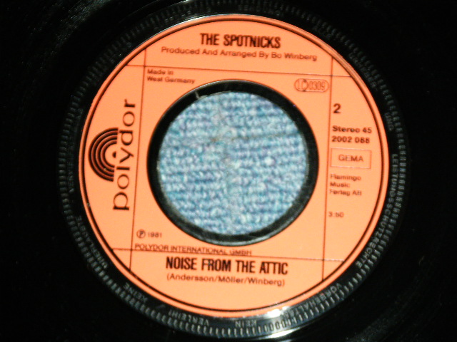 画像: SPOTNICKS, The -  GUITARS ON 45  ( Ex+++/MINT-  )  / 1981  WEST-GERMANY GERMAN   Used 7" Single  with PICTURE SLEEVE 